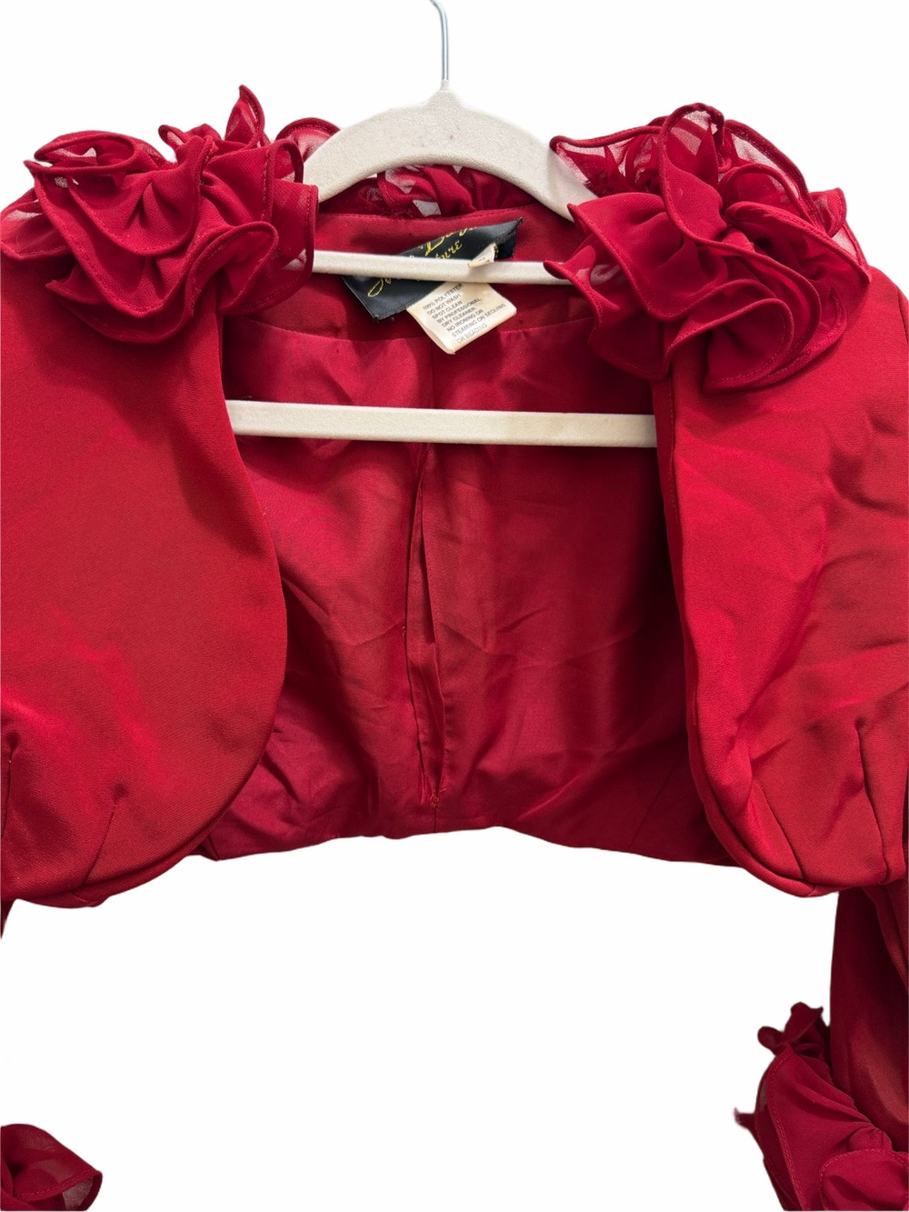 Mac Duggal Red Dress With Cropped Jacket Size 6 W/ Detailed Embroidered Roses - Picture 13 of 16